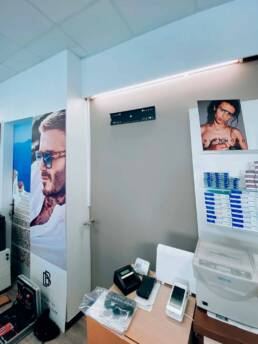 Ottica Dario Bertuletti monitor interno marketing displpay verona